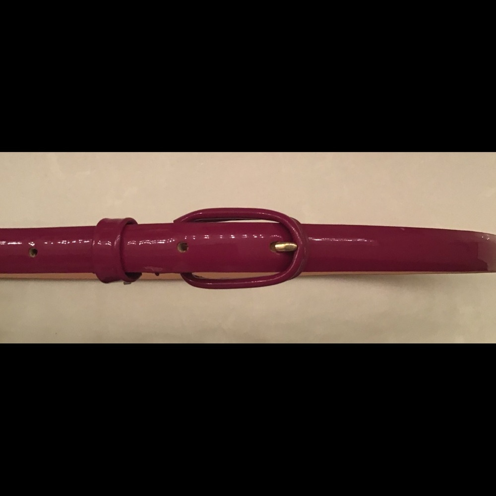 Like new! J. Crew skinny belt, patent fuschia, Lg